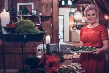 Julbord p&aring; Sju Sjöar i ÖXNEVALLA | Julbordsportalen.se