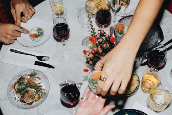 Julbord på Urban Deli Sveavägen i STOCKHOLM | Julbordsportalen.se