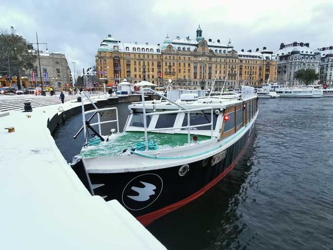 Julbord på vattnet i Stockholm